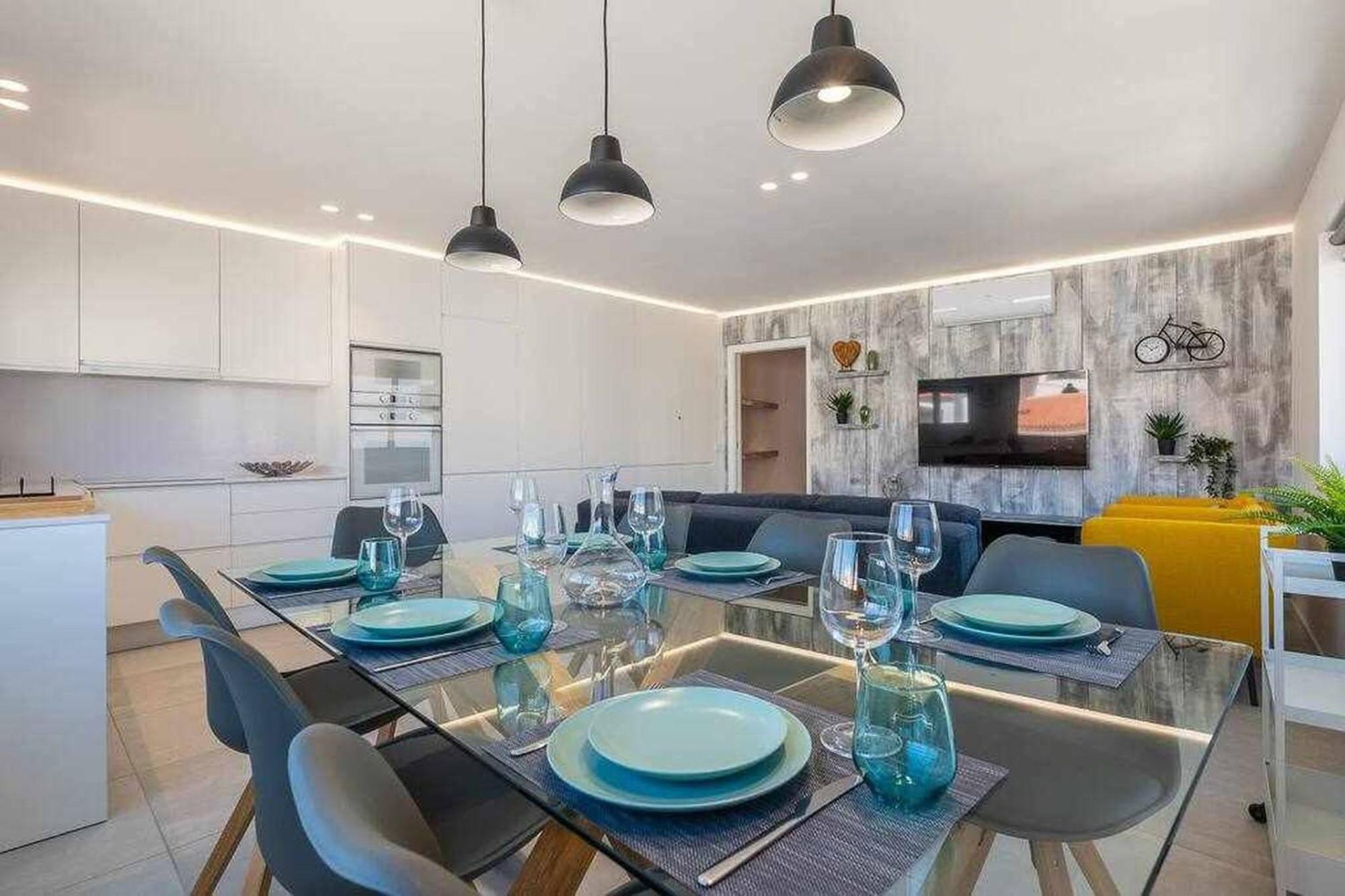 Central Town 2-Bedroom Apartment Албуфейра Экстерьер фото